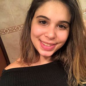 Meet your Posher, Camilla